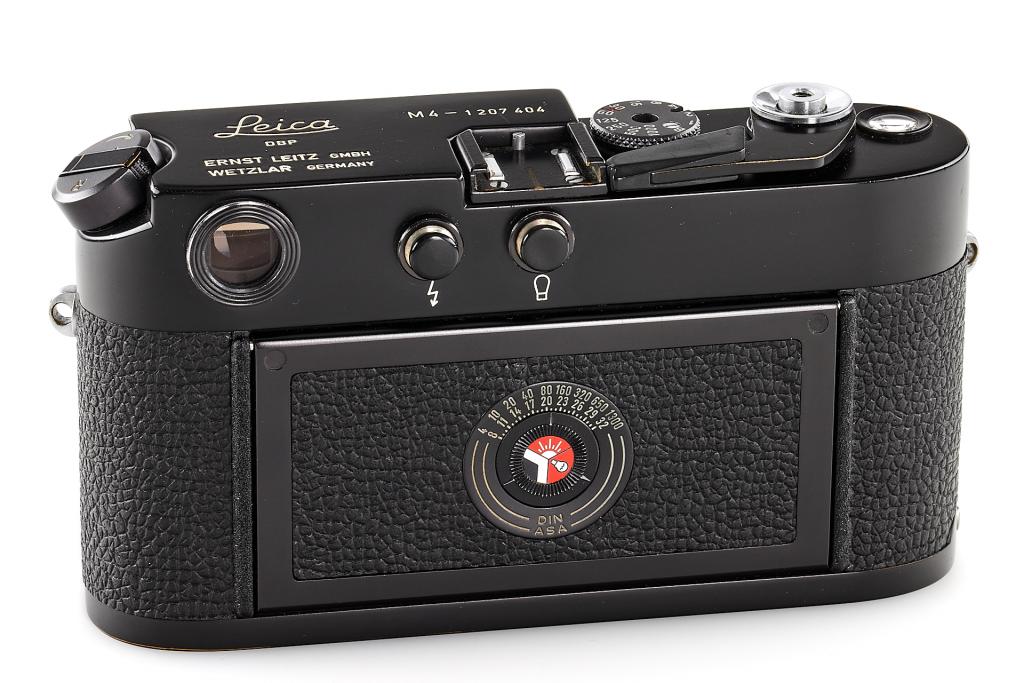 Leica M4 black paint